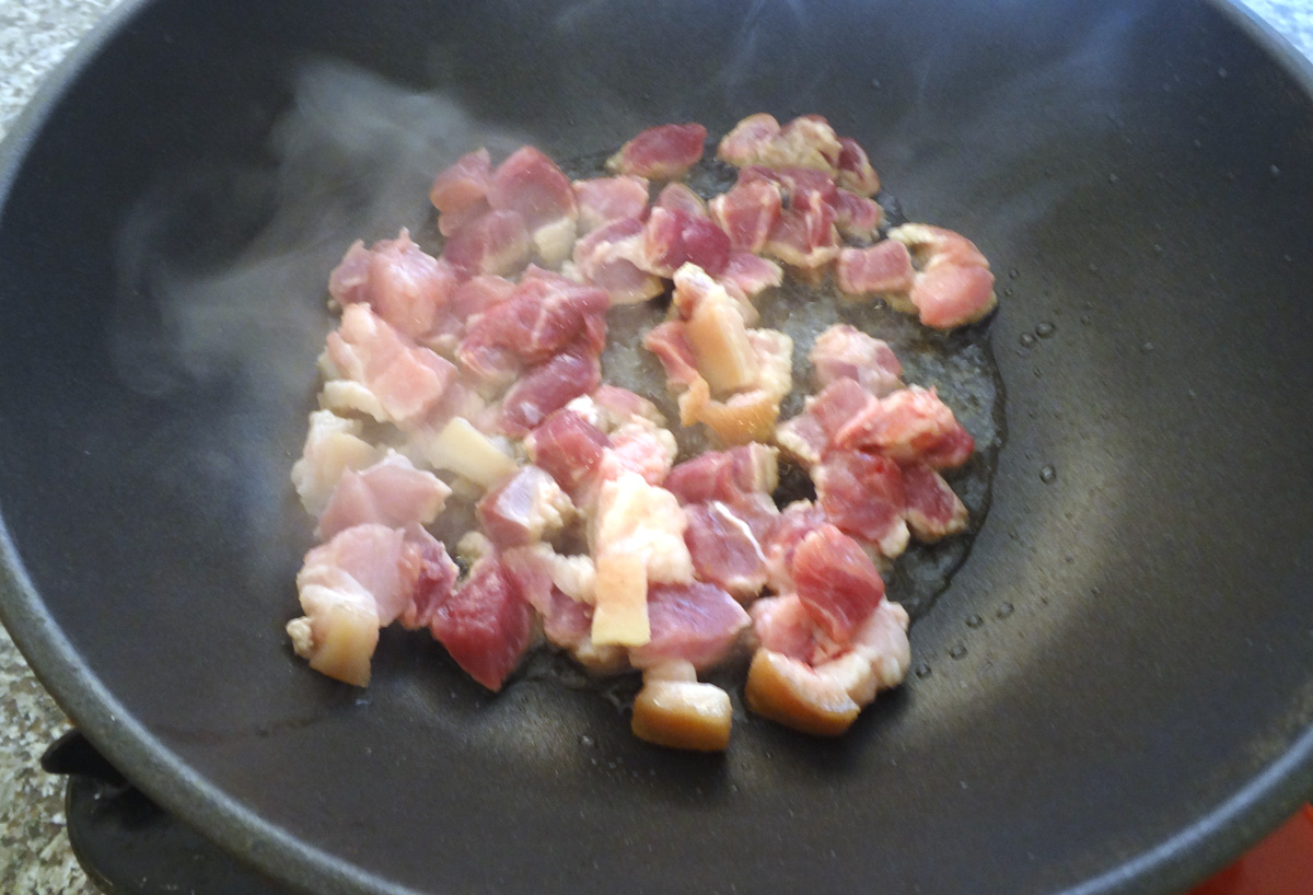 Stir-fry pork